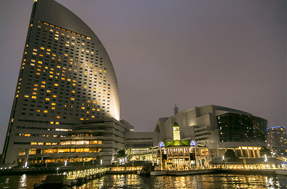 横浜みなとみらいの夜景