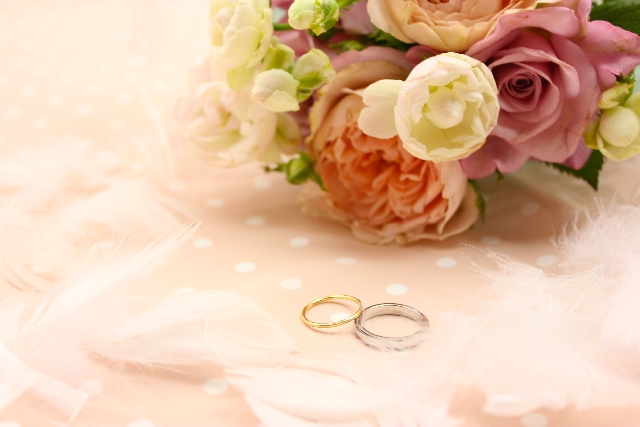 指輪と花束