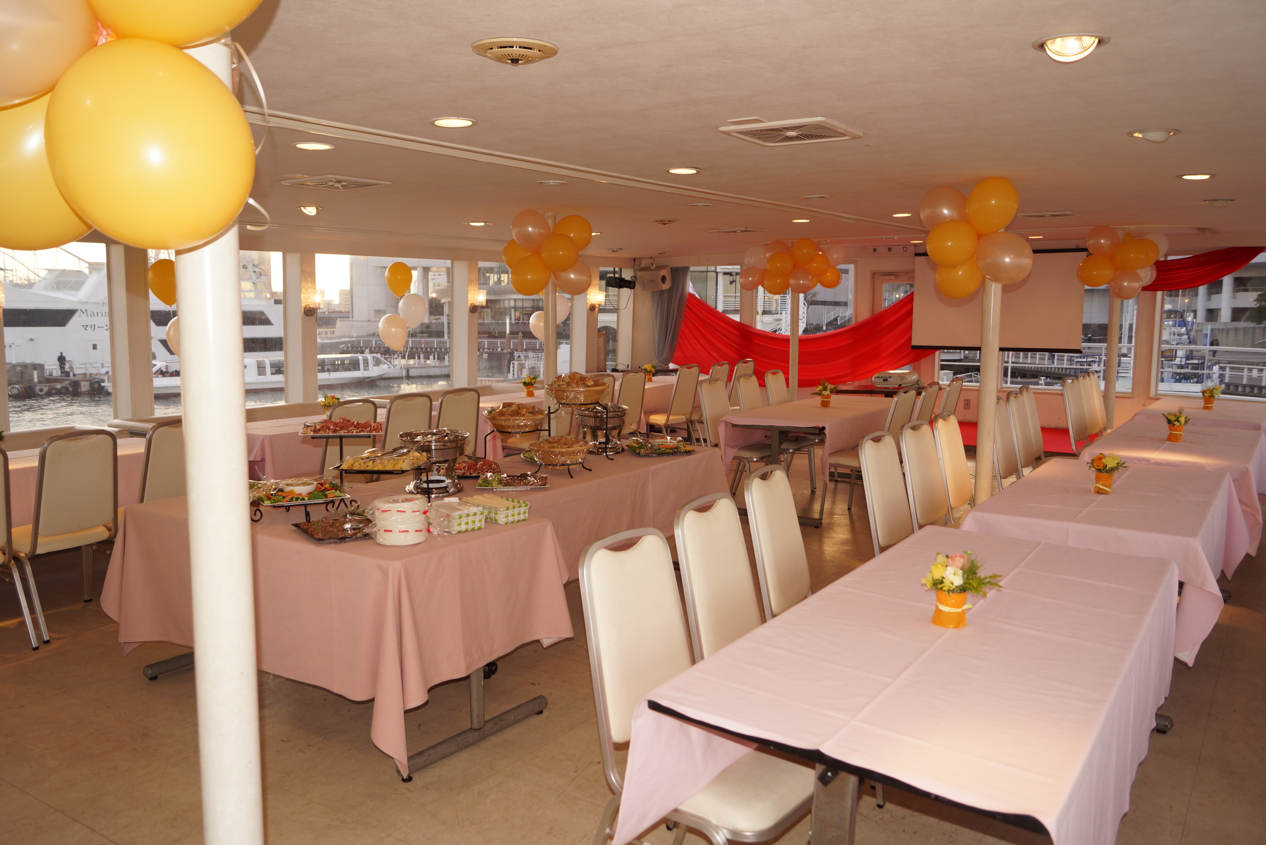 華やかな謝恩会クルーズ 船上で最高の1日を演出 クルージングナビ クルージングなら東京湾アニバーサリークルーズ 華やかな謝恩会クルーズ 船上で最高の1日を演出 クルージングナビ クルージングなら東京湾アニバーサリークルーズ