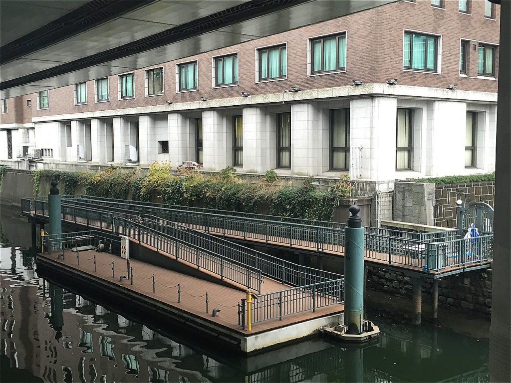 日本橋桟橋（日本橋観光桟橋）乗り場周辺の写真