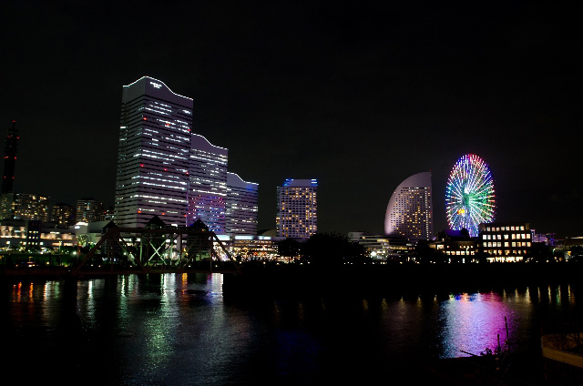 横浜みなとみらいの夜景の写真