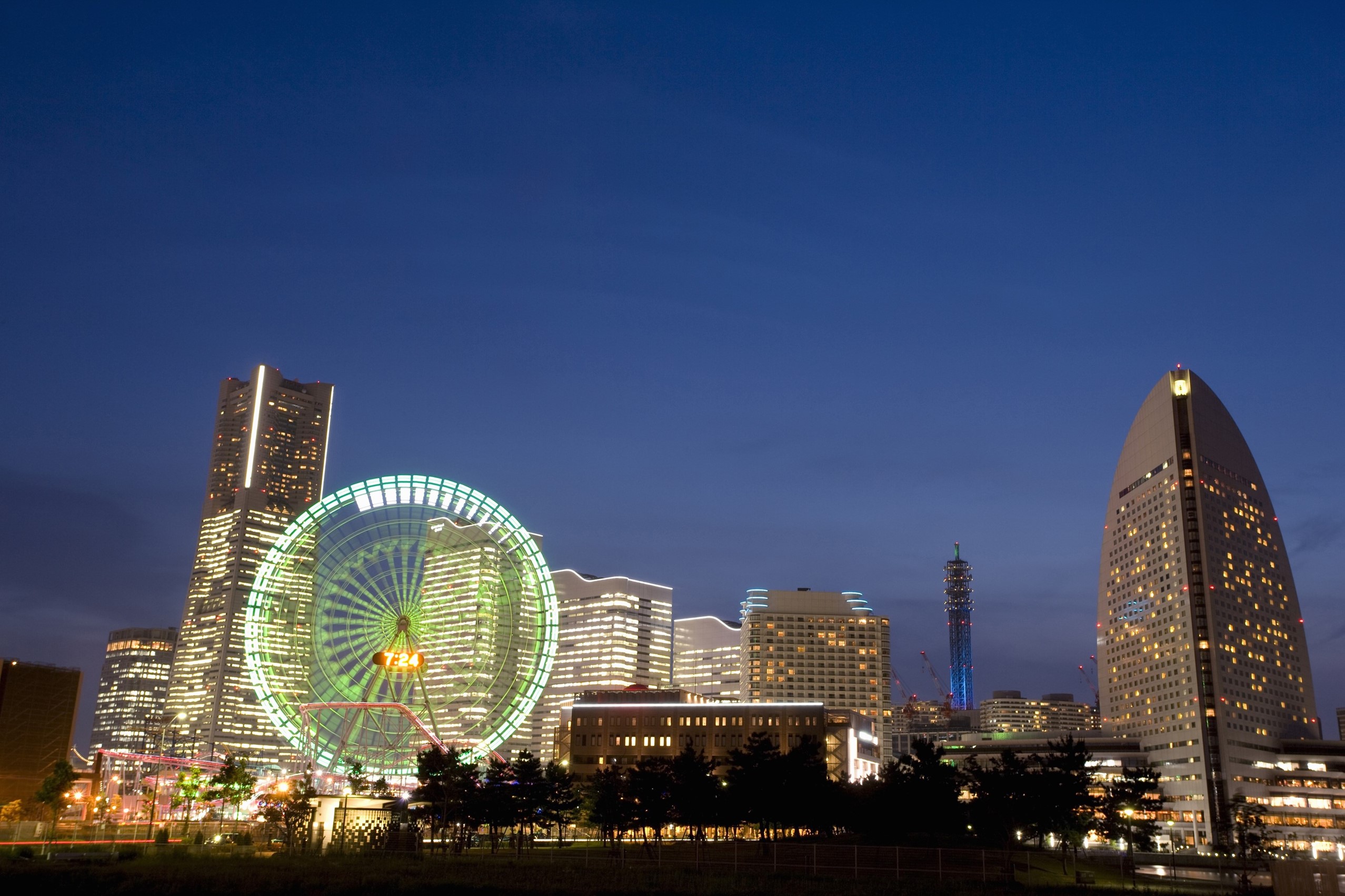 横浜みなとみらいの夜景