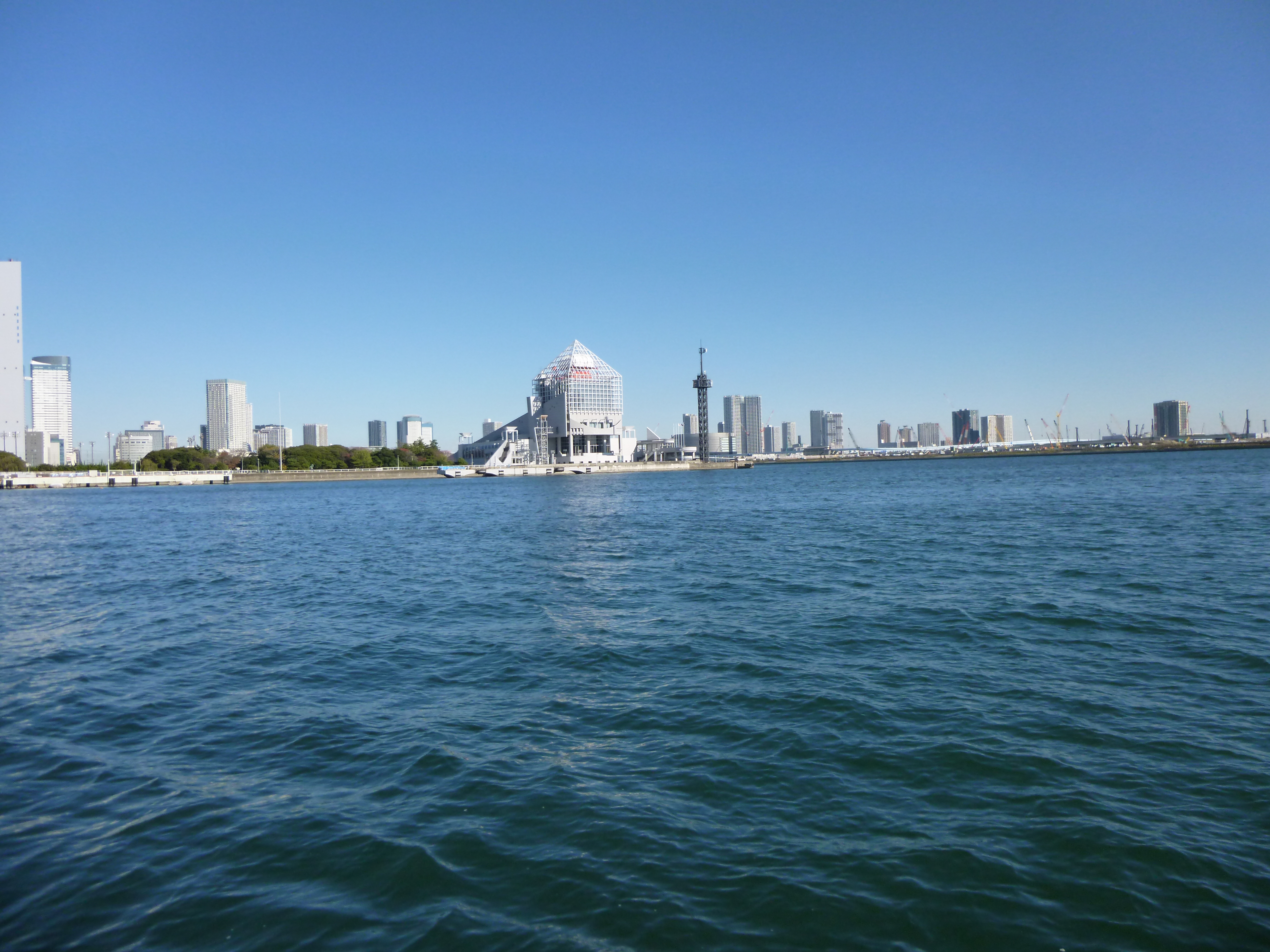 青空と海