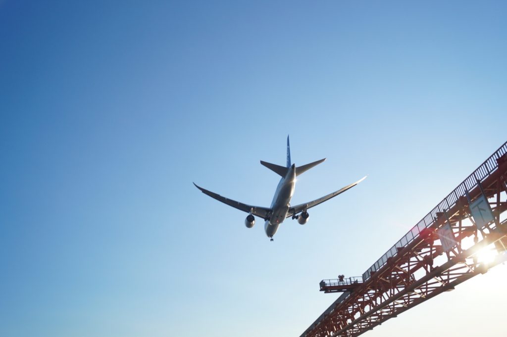 青空と飛行機