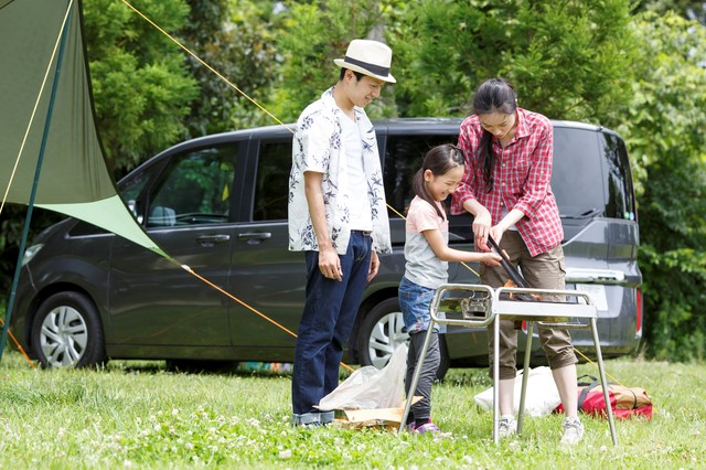 夏の定番家族でのんびりキャンプ