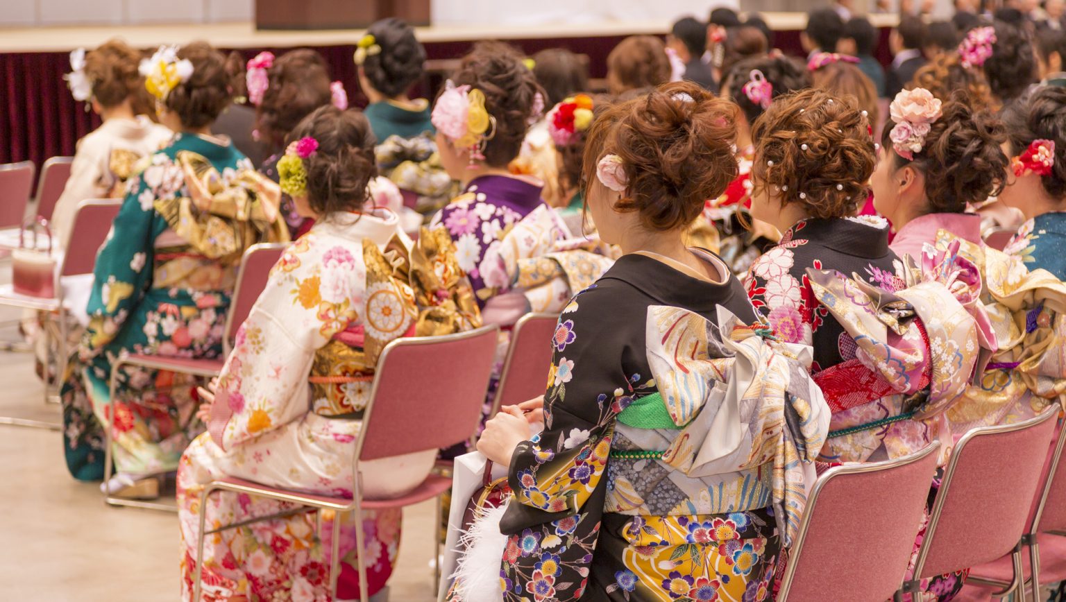 成人式に参加する女性