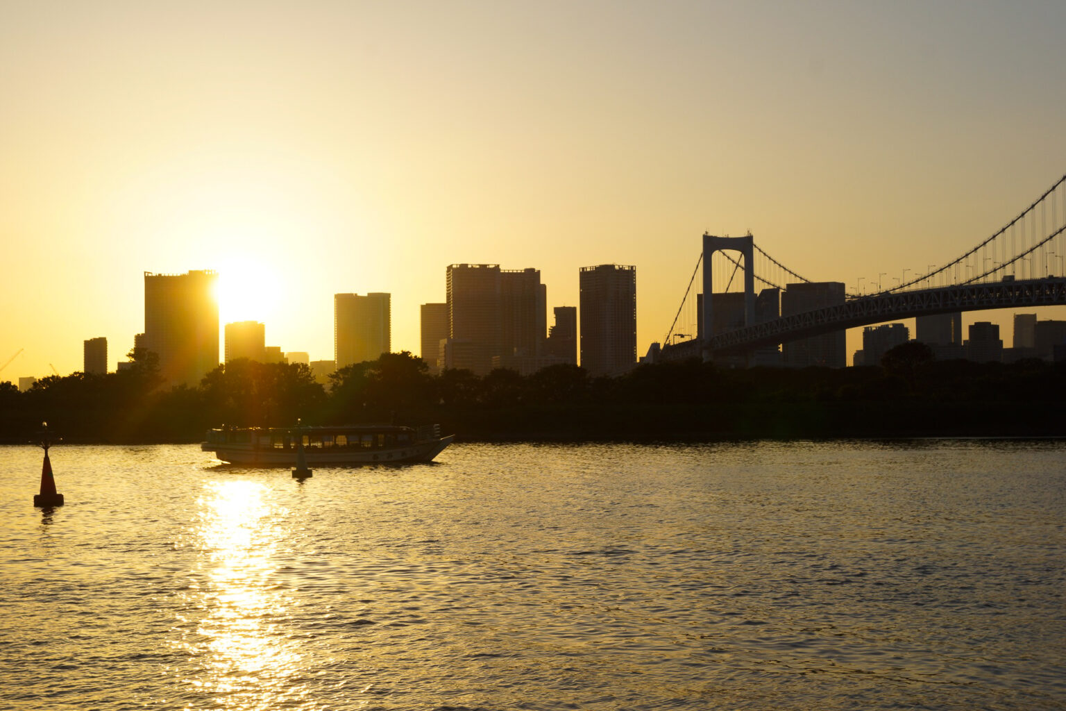 東京湾はお台場のサンセット景色