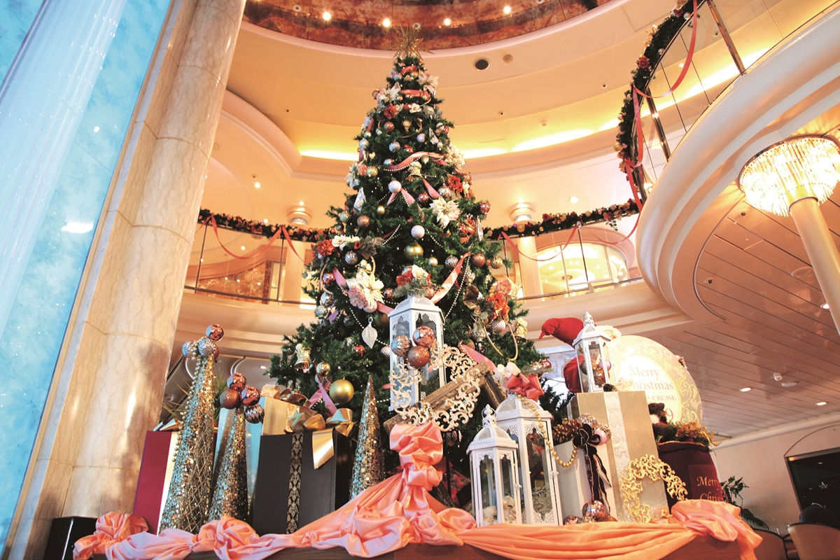 豪華客船でのクリスマス ワンナイト クルーズ Gotoトラベル対象 少人数 乗合クルーズ クルージングなら東京湾アニバーサリークルーズ 豪華客船でのクリスマス ワンナイト クルーズ Gotoトラベル対象 少人数 乗合クルーズ クルージングなら東京湾アニバーサリークルーズ