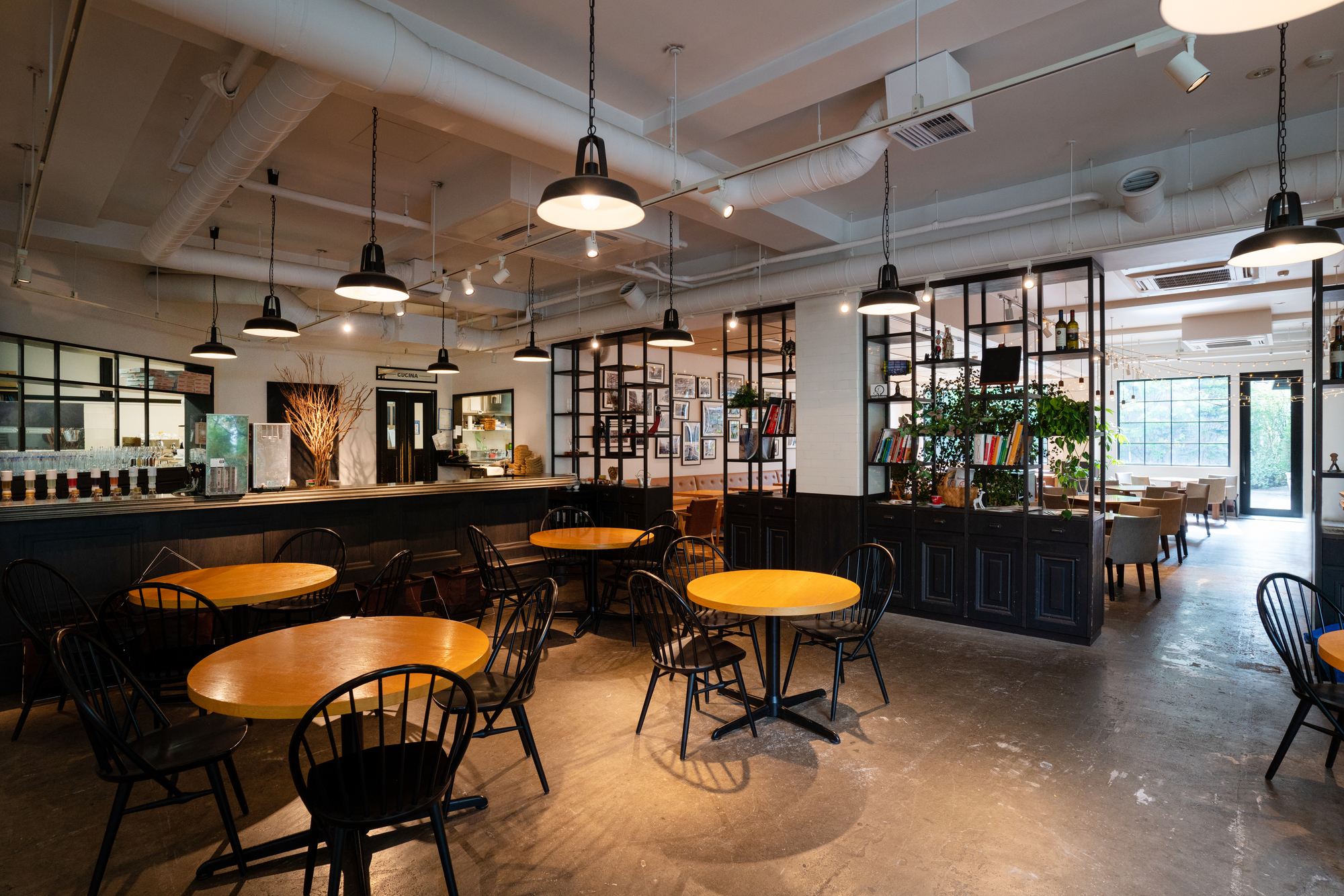 レストランの店内