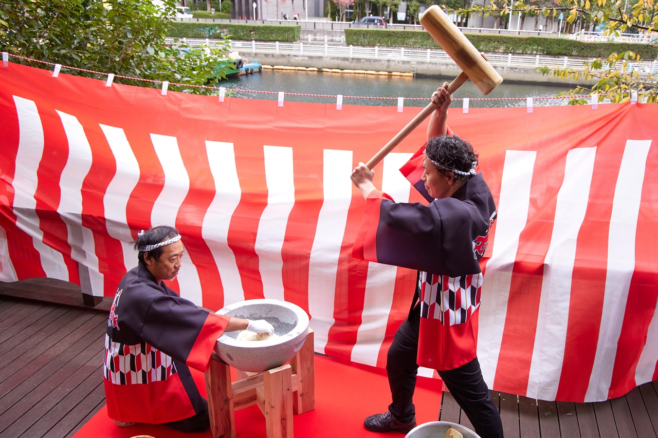 出張もちつきサービス