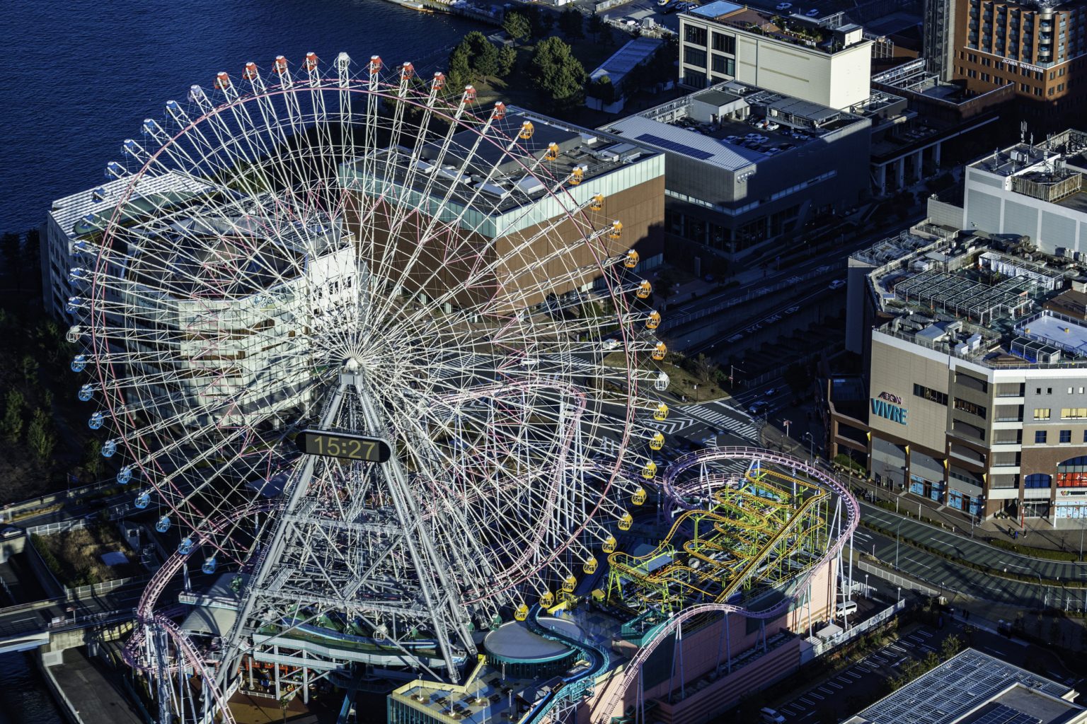 上空から見たコスモワールド