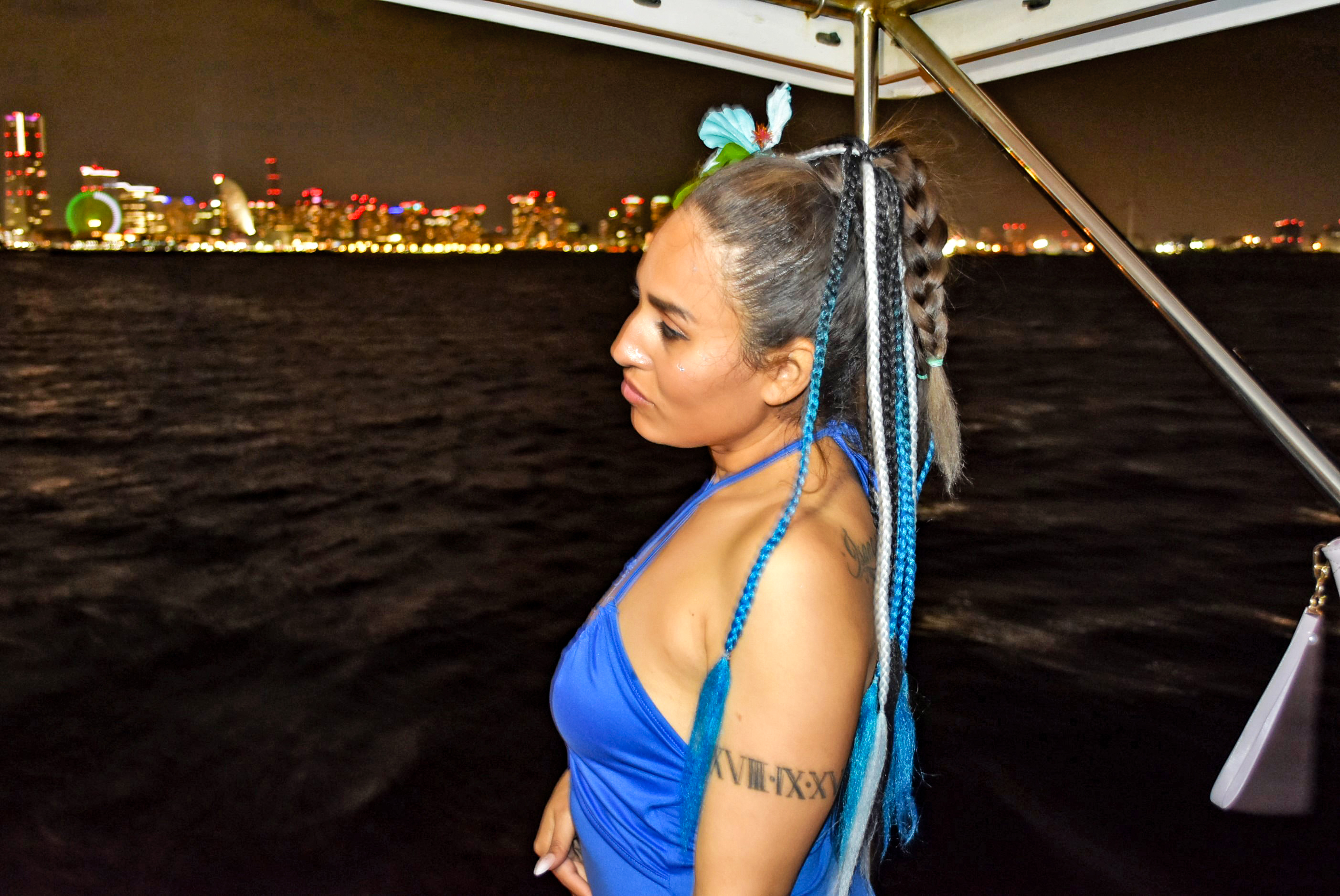 デッキで記念写真