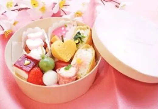 お花見シャンドンクルーズフード