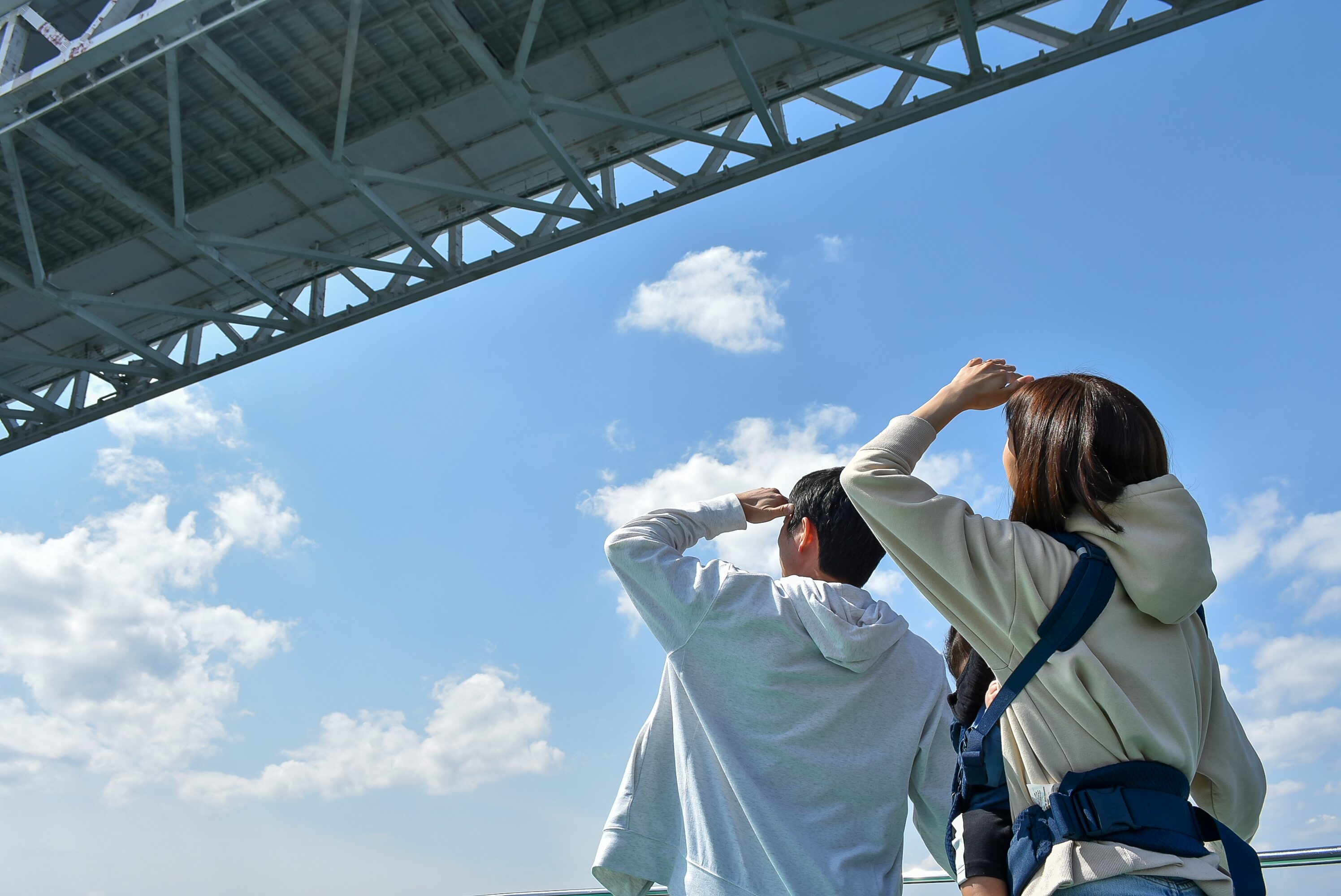 ベイブリッジを船で潜る