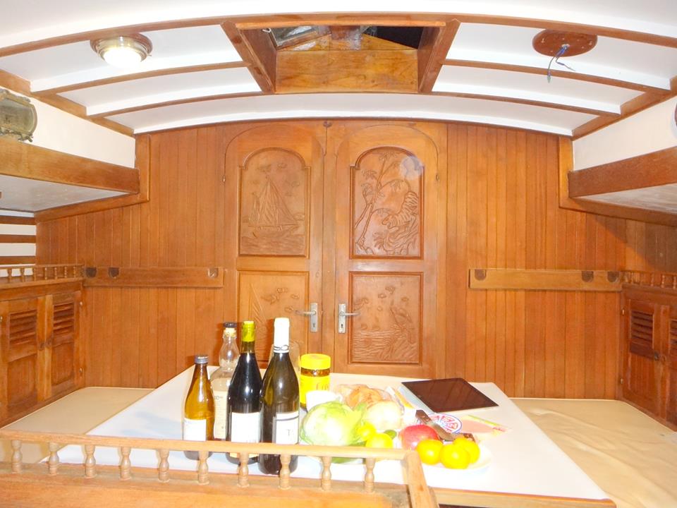 クレオパトラ船内