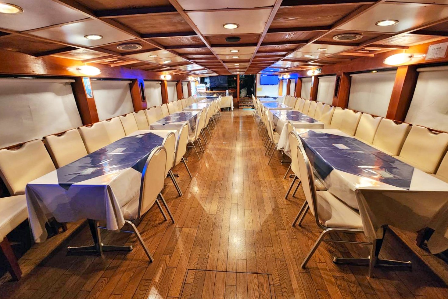 オリエンタルノア号船内の様子