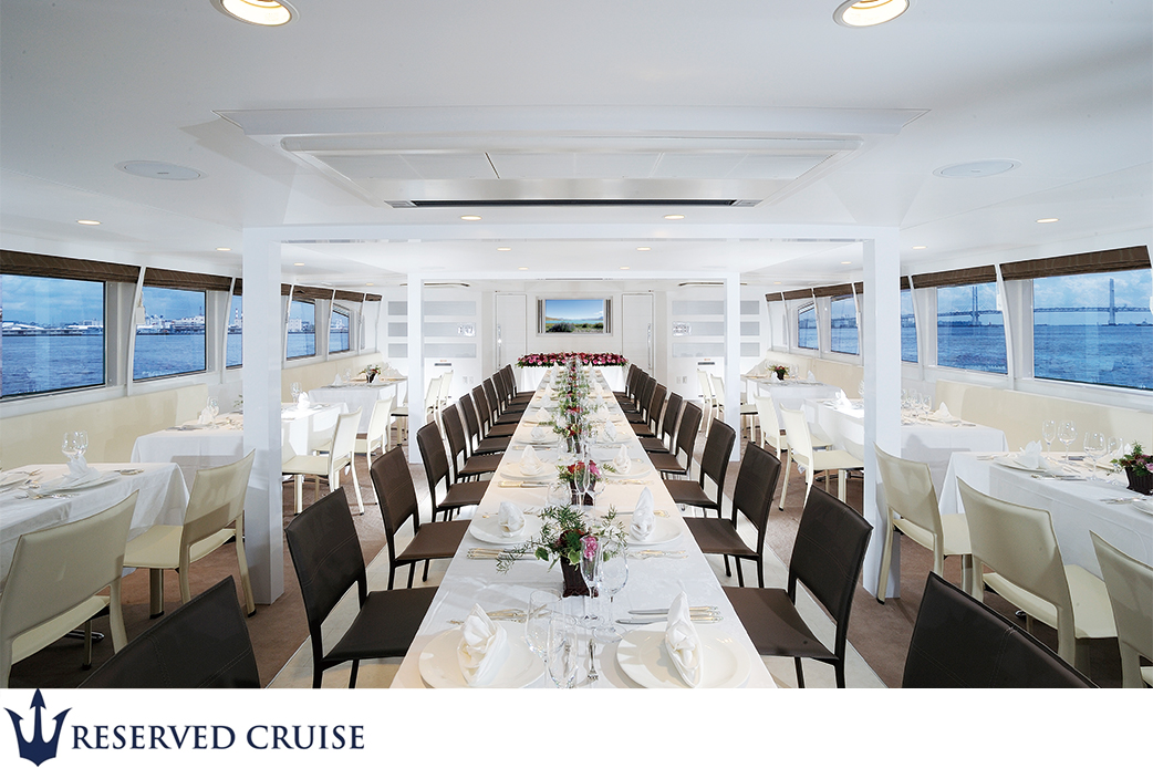 オセアンブルー1Fメインフロア