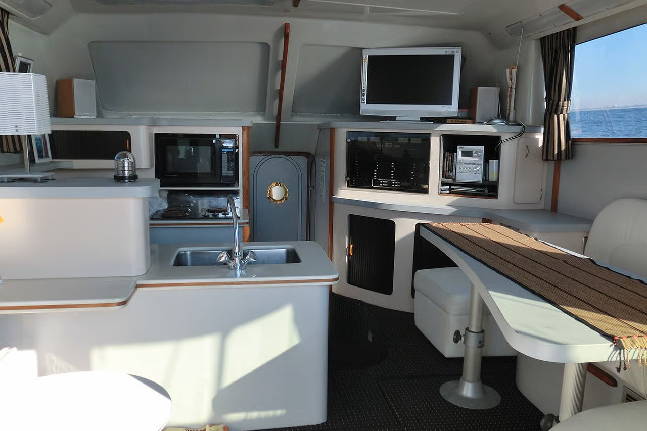 ビッグタッグ2船内