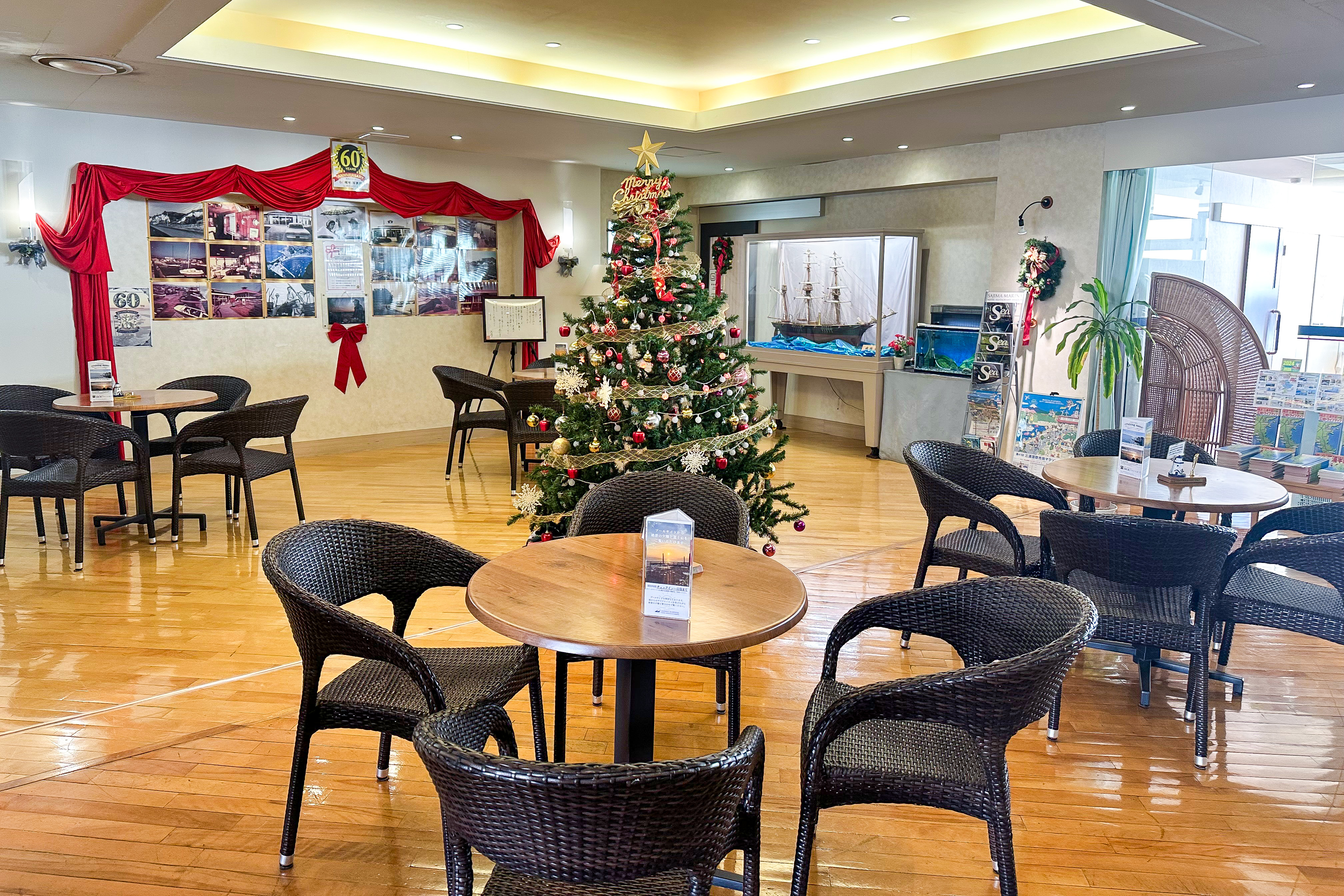 佐島マリーナ待合所